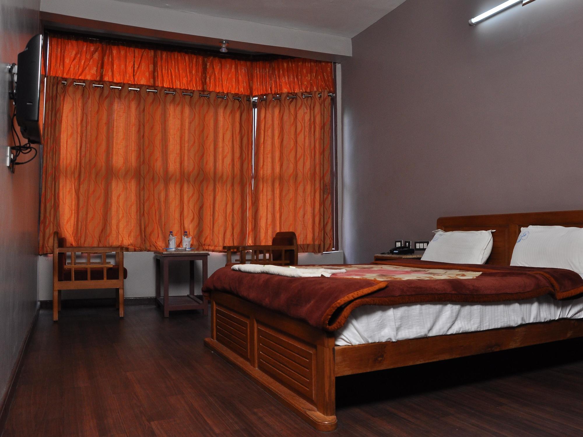 Grand Paradise Inn Kodaikanal Dış mekan fotoğraf